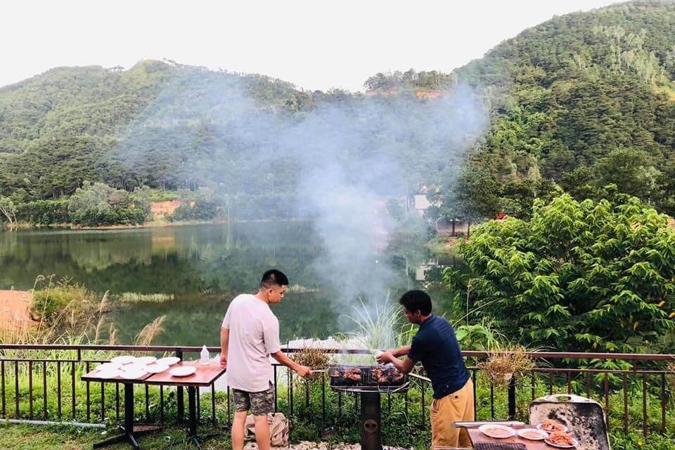 BBQ của khách tại An Viên Villa