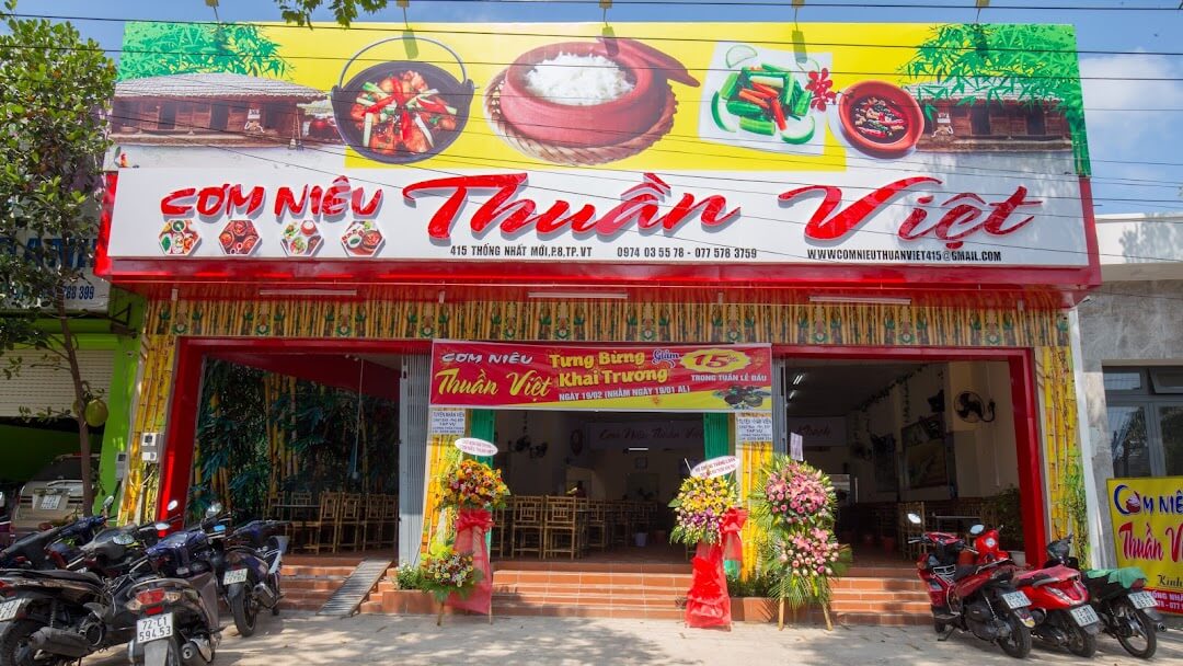 Nhà hàng cơm niêu Thuần Việt