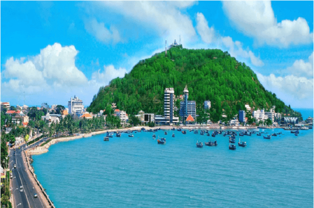 Đảo Long Sơn - Quê hương của món Gà nướng Long Sơn