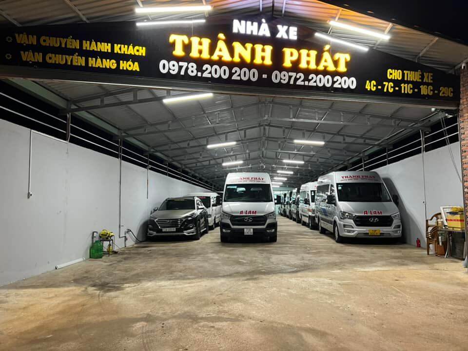 Nhà xe và hệ thống xe Thành Phát