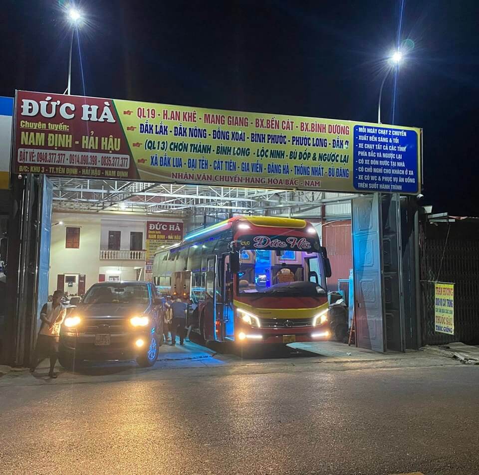 Văn phòng nhà xe Đức Hà