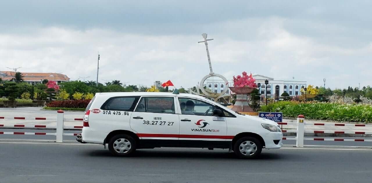 Vinasun Taxi 7 chỗ