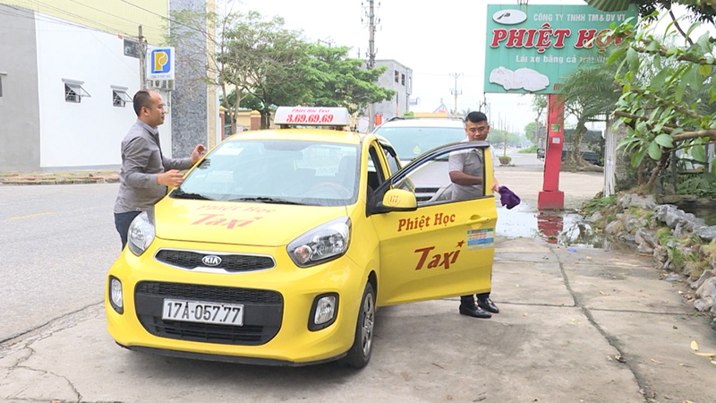 Taxi Phiệt Học