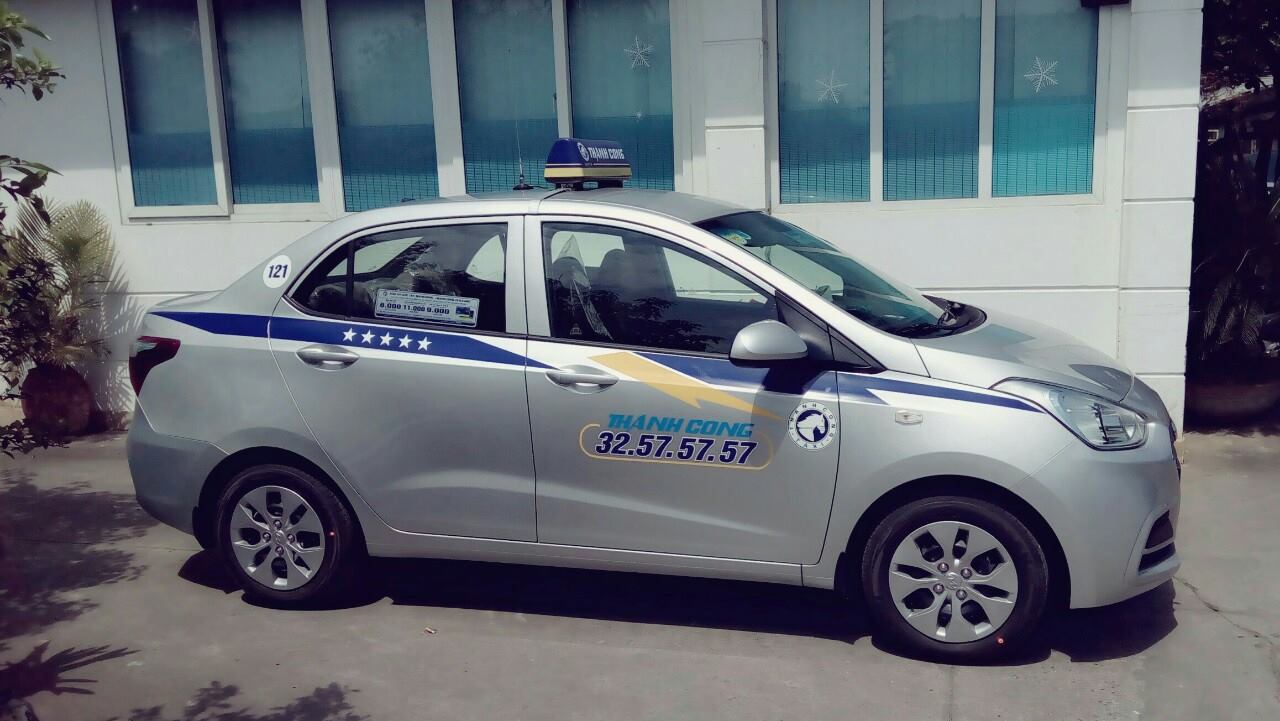 Xe taxi Thành Công