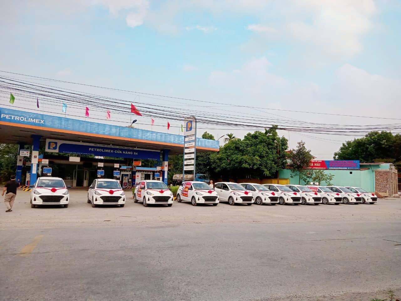 hệ thống taxi Nam Phát đồng hành cùng khách trên mọi hành trình