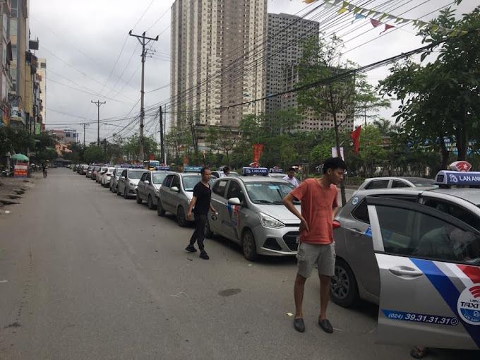 Hệ thống xe taxi Lan Anh