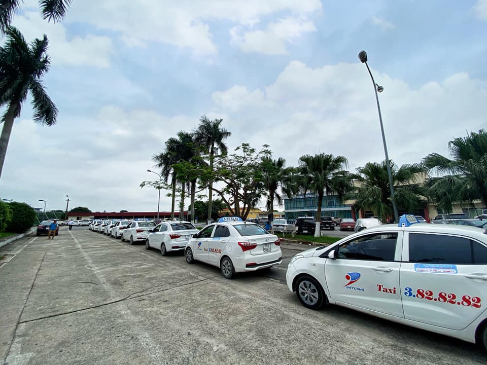 Taxi Đất Cảng