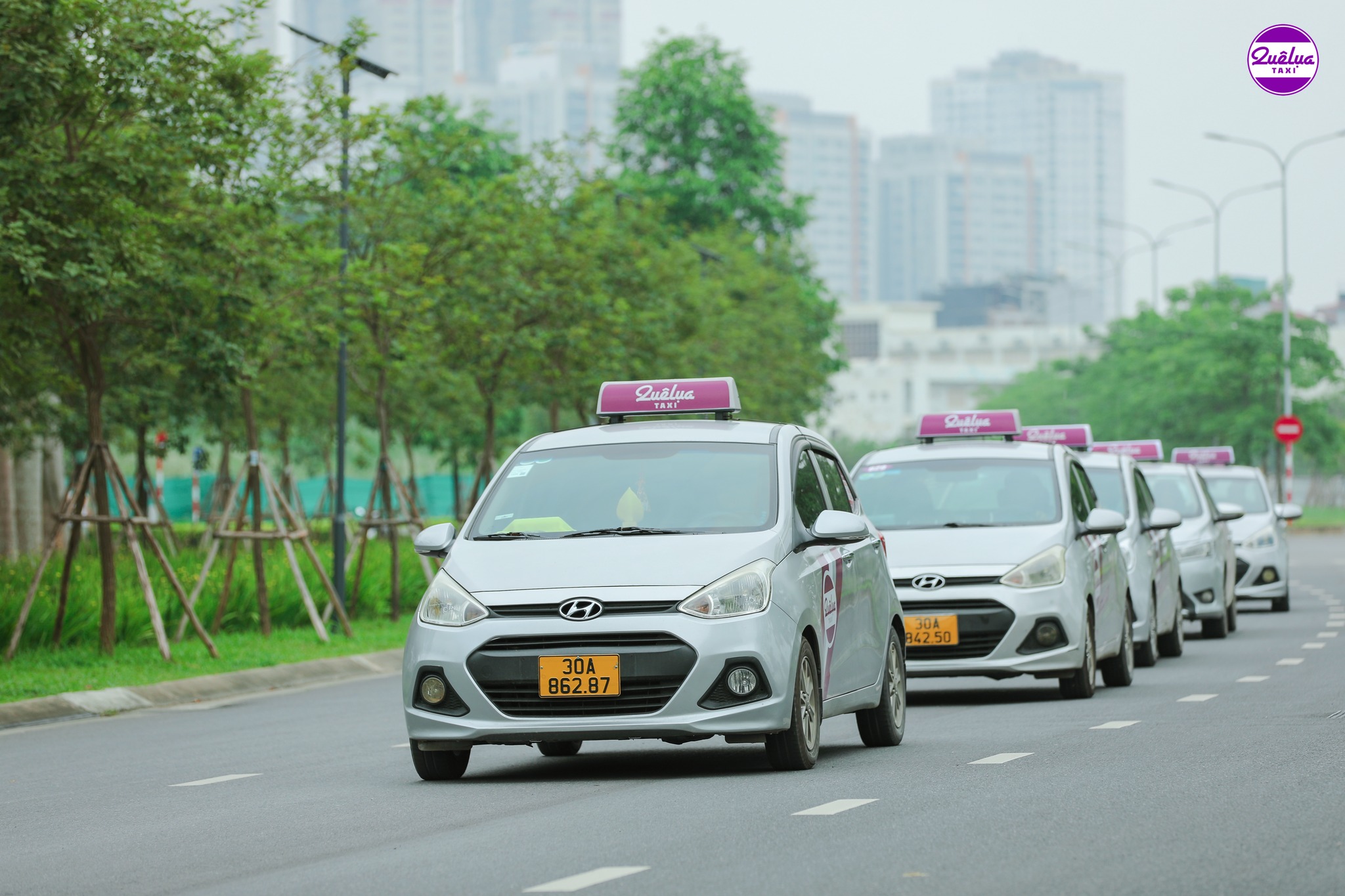 Xe Taxi Quê Lụa