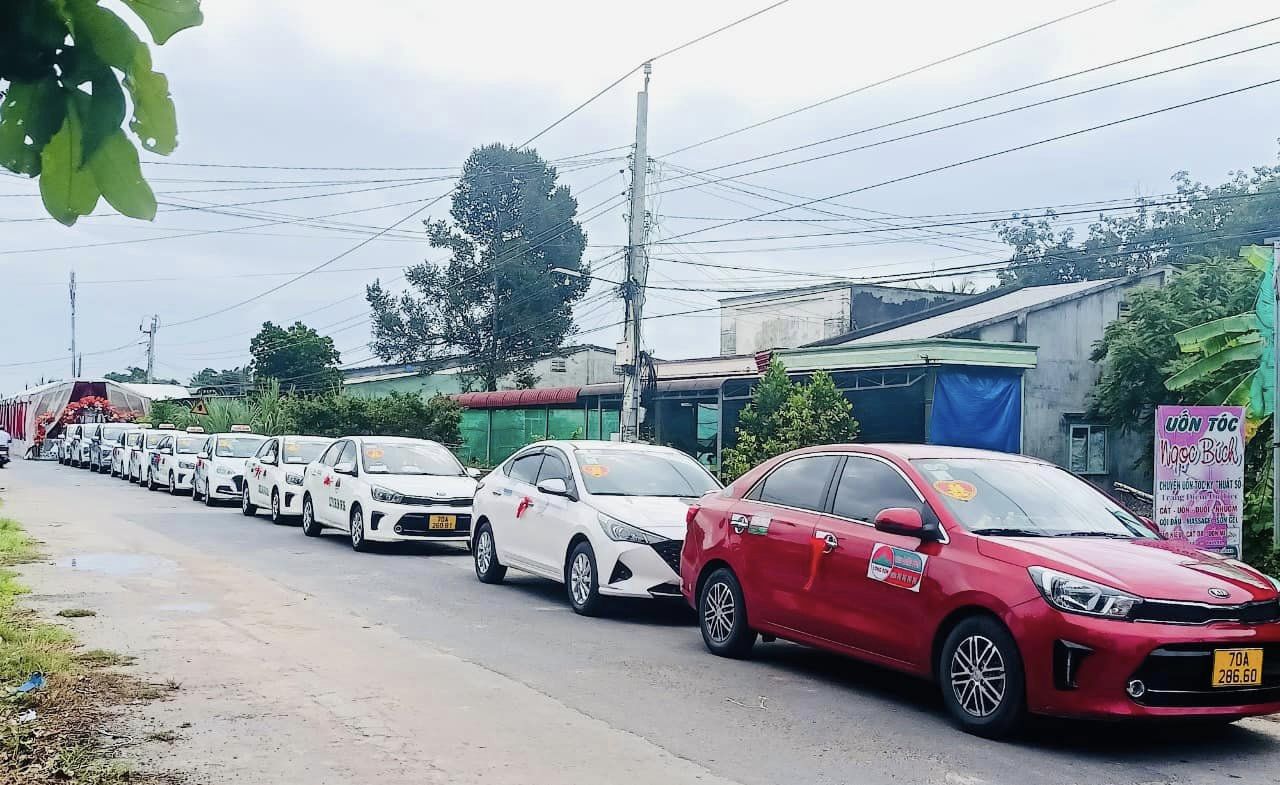 Hệ thống taxi Long Sơn