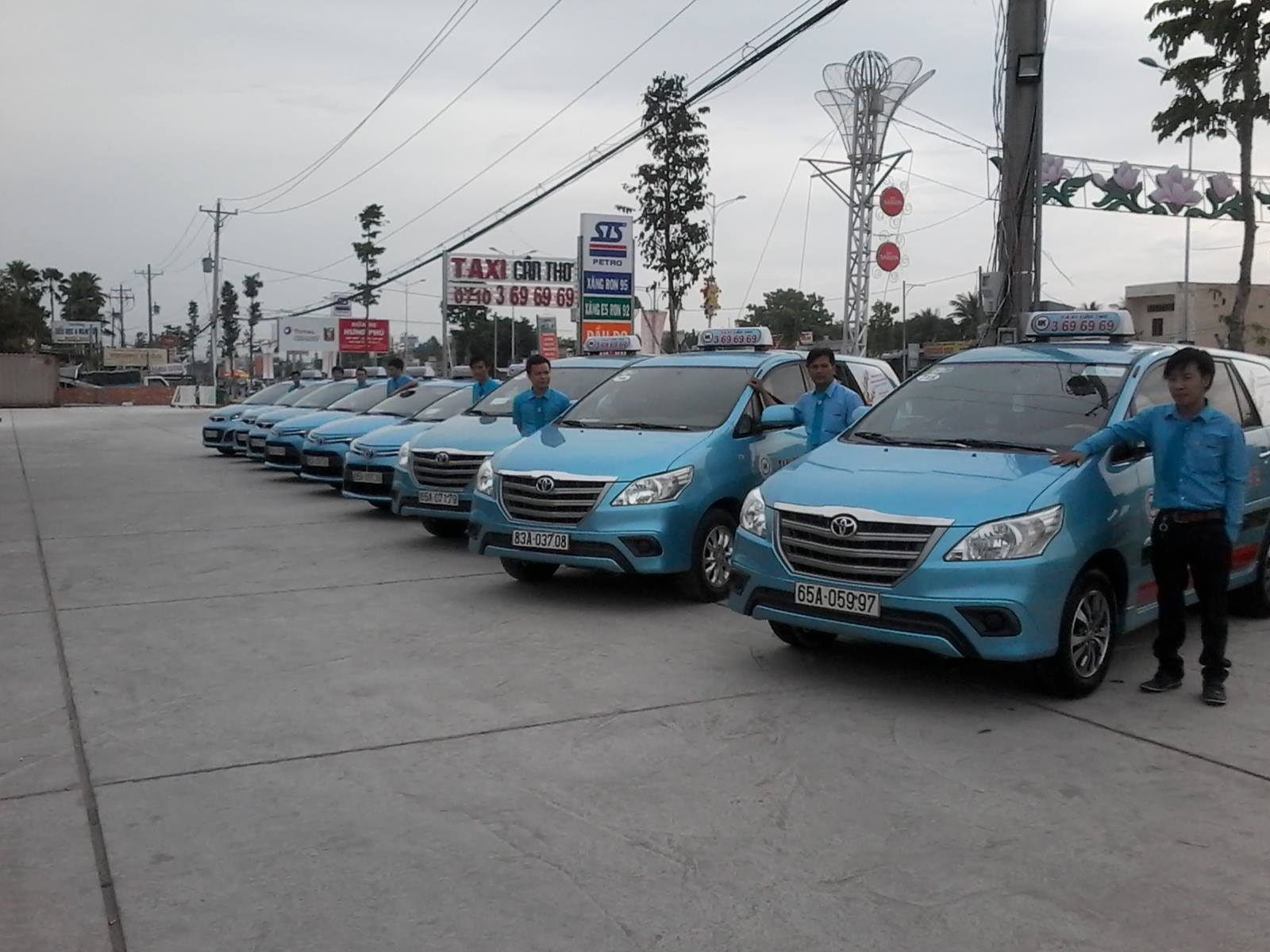 Hệ thống taxi Mekong