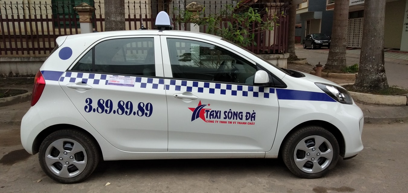 Xe taxi Sông Đà