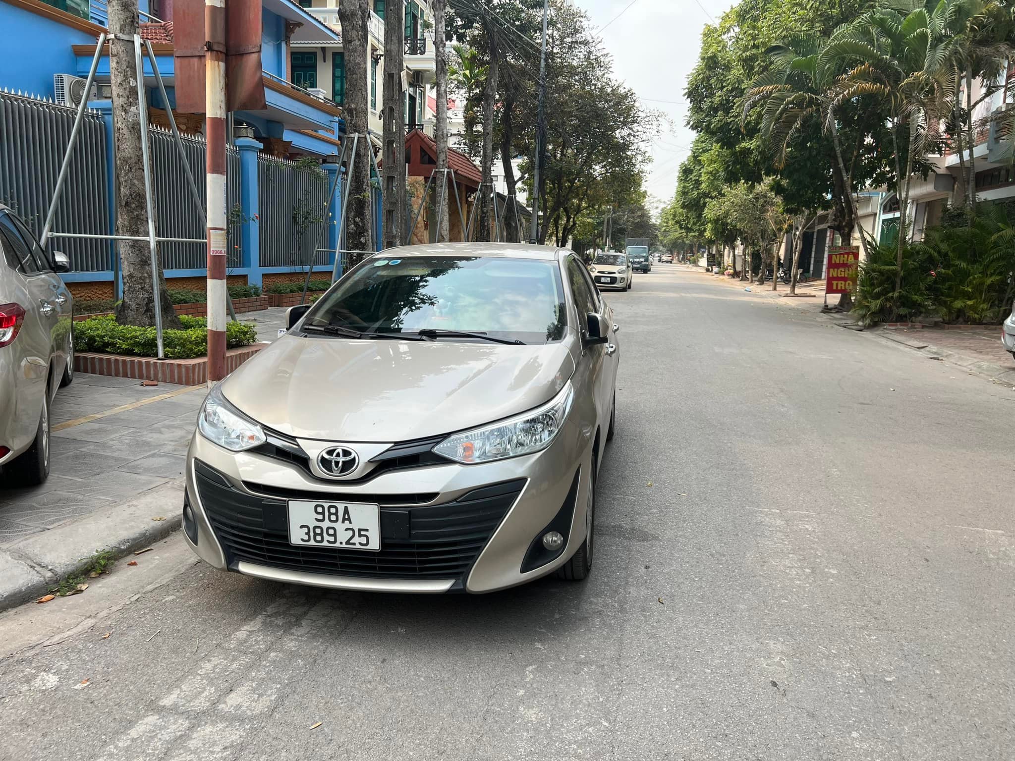 Xe taxi Hồng Hải