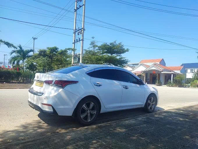 Taxi Núi Thành sẵn sàng phục vụ khách